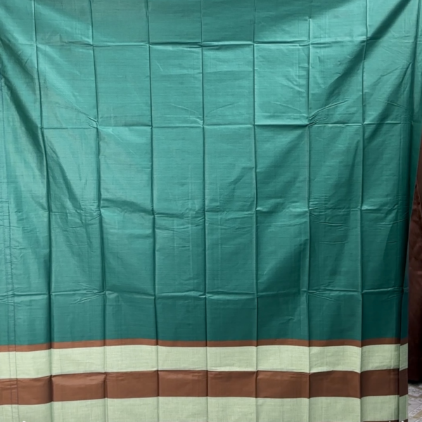 Solid Color Lungi কোডঃ FF 2